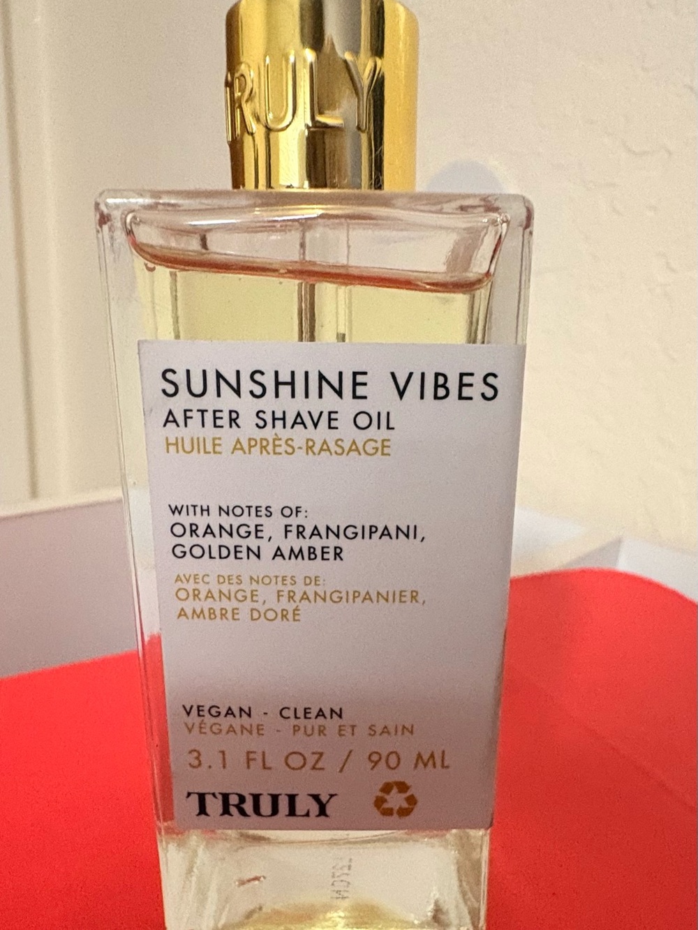 TRULY Sunshine Vibes After Shave Oil - Clear Bottle with Gold Cap
